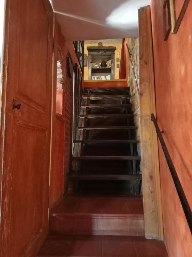 Montalbo Morelli Houseゲストハウス エクステリア 写真